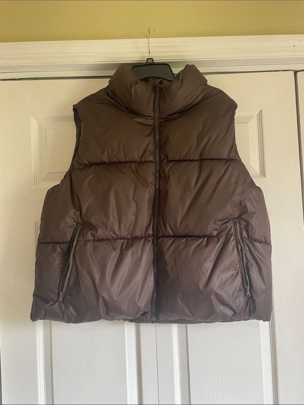 Old Navy Brown Puffer Vest 2XL